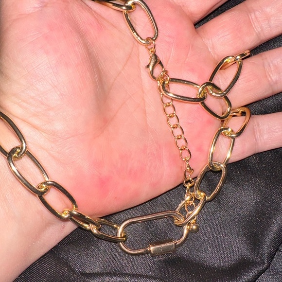 Neiman Marcus Carabiner clasp paperclip Link Chain Necklace Choker Gold … - Picture 4 of 4